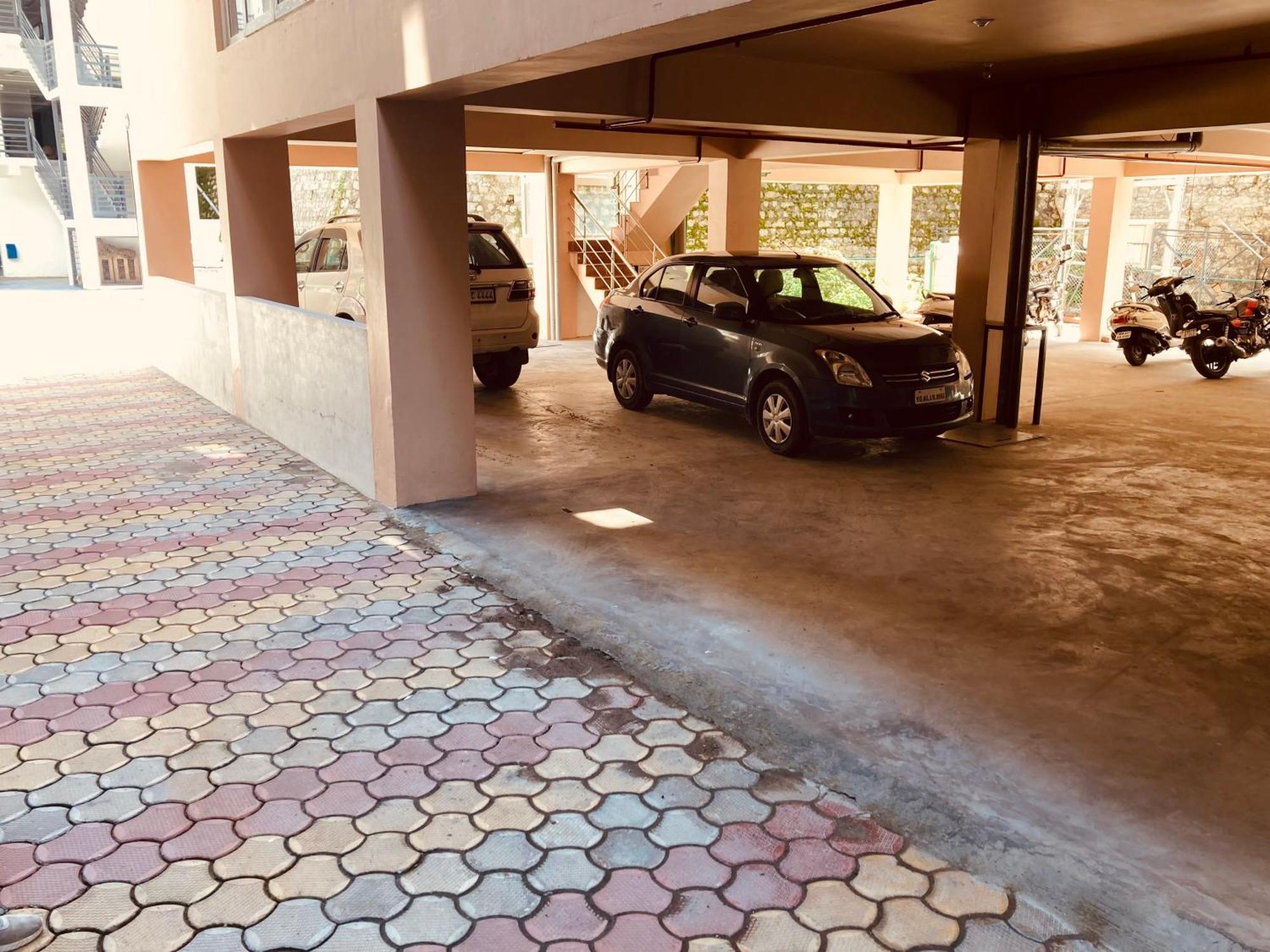 Tata Vista Resort Mall Road Manali - Centrally Heated & Air Cooled エクステリア 写真